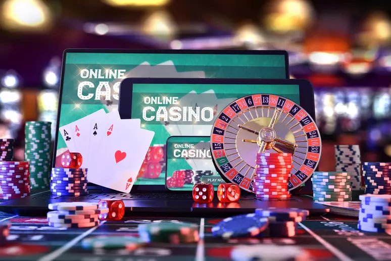 Live dealer roulette and baccarat tables streamed in HD at jollibe777 for Philippine players